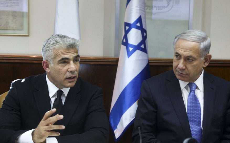 Israeli Prime Minister Benjamin Netanyahu and opposition leader Yair Lapid